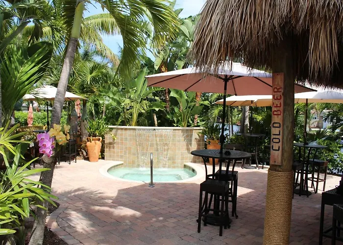 The Cabanas Guesthouse & Spa - Gay Resort Catering To Gay Men