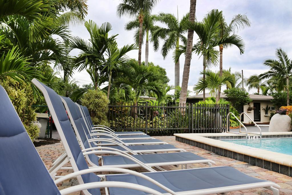 Resort The & Spa - Gay Catering To Gay Men 4*