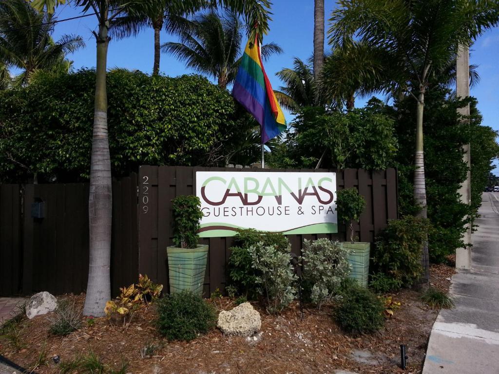 The & - Gay Catering To Gay Men Resort